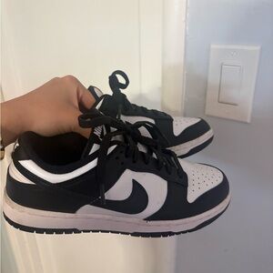 Nike Black and White Women's Sneakers